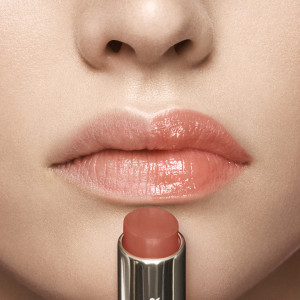Futurist HydraPlump Lip Balm - Getöntes aufpolsterndes Lippenbalsam
